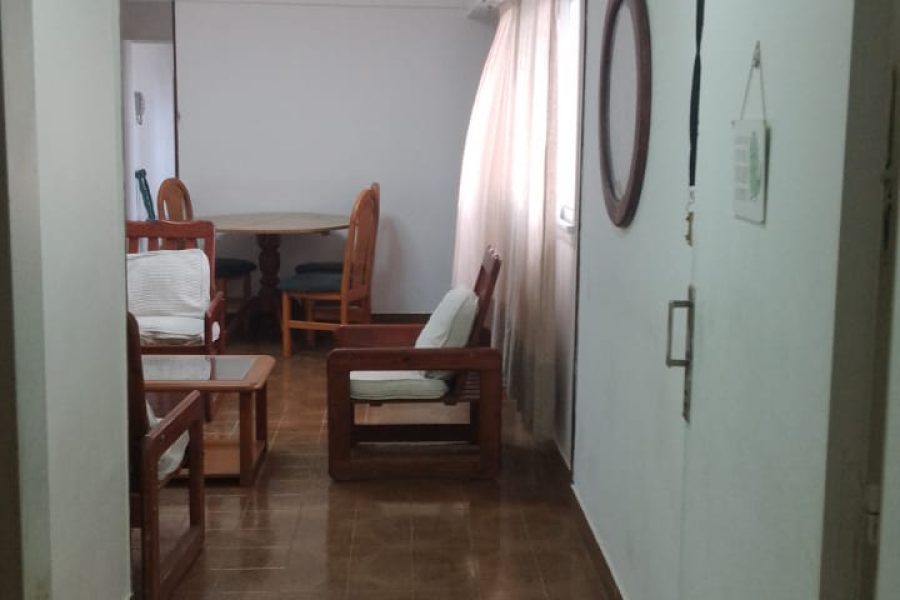 ¡Espacio y Confort en La Perla! Amplio Departamento para 6 en Mar del Plata 💎🌊